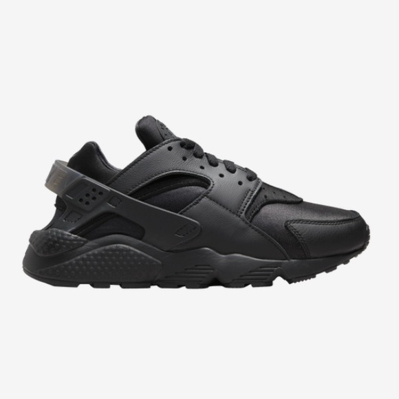 black nike huarache size 5